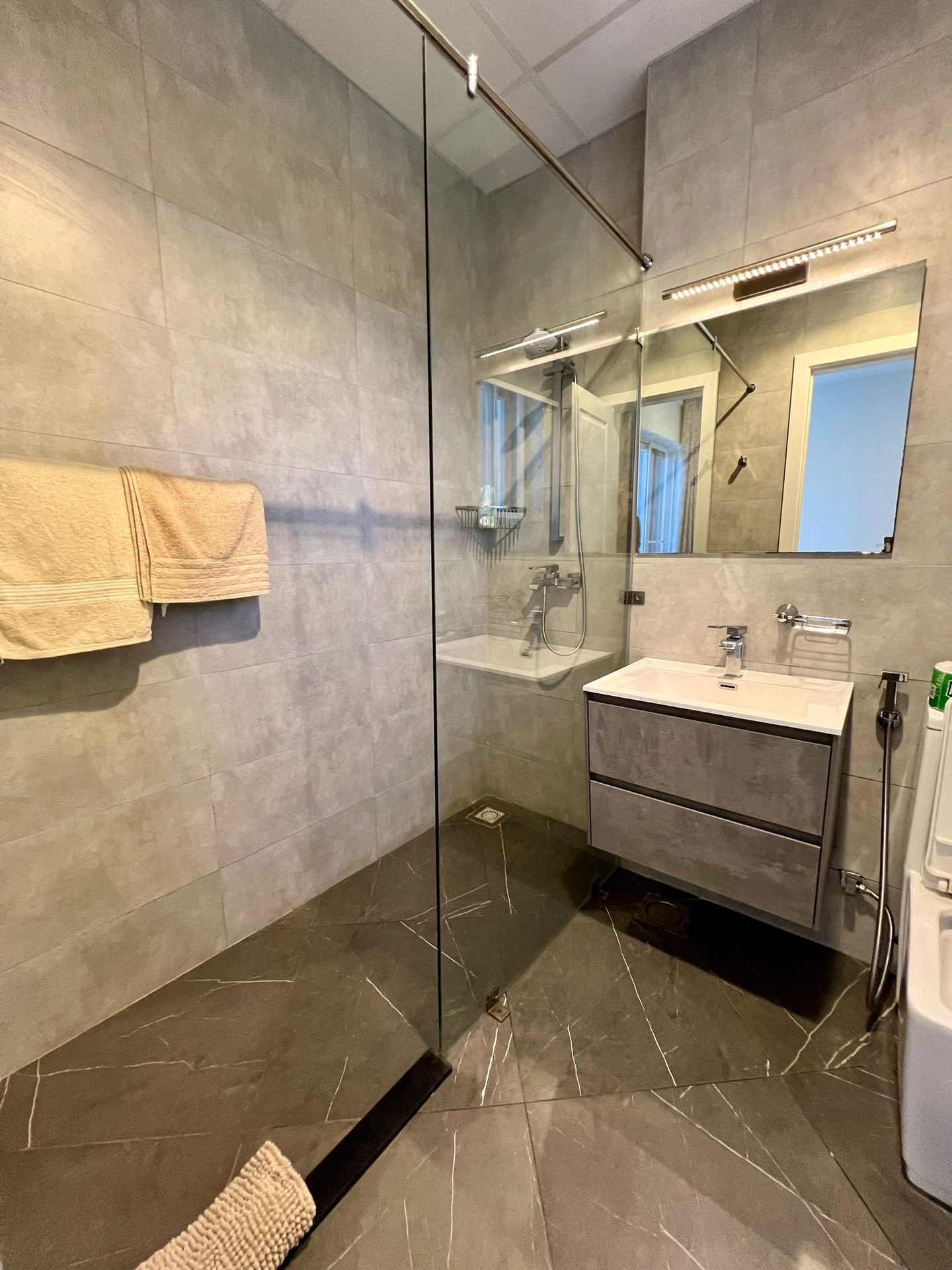 Bathroom — walk-in shower